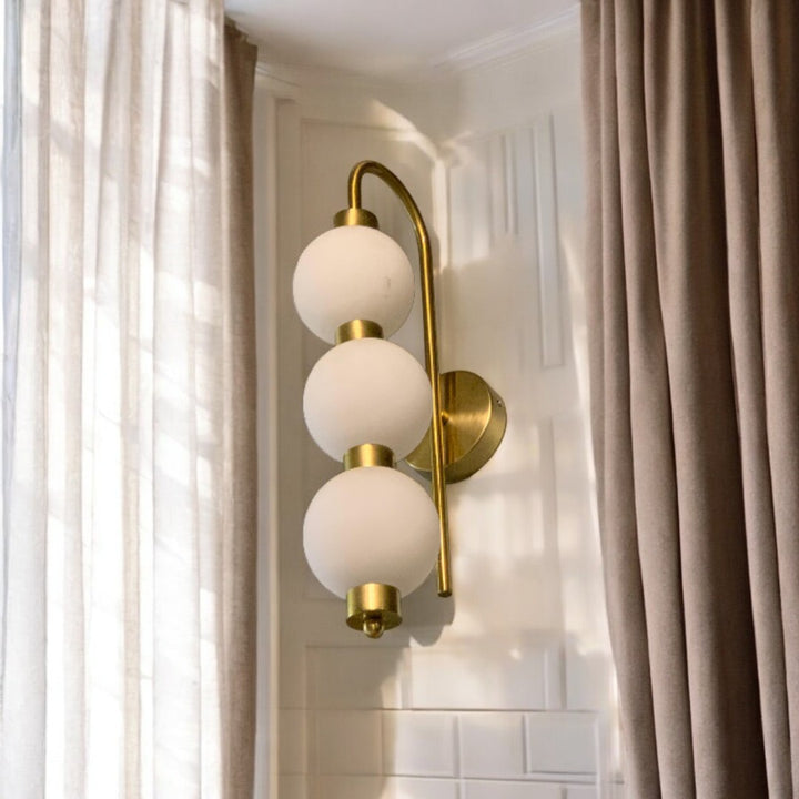 Solis Modern Brass Wall light