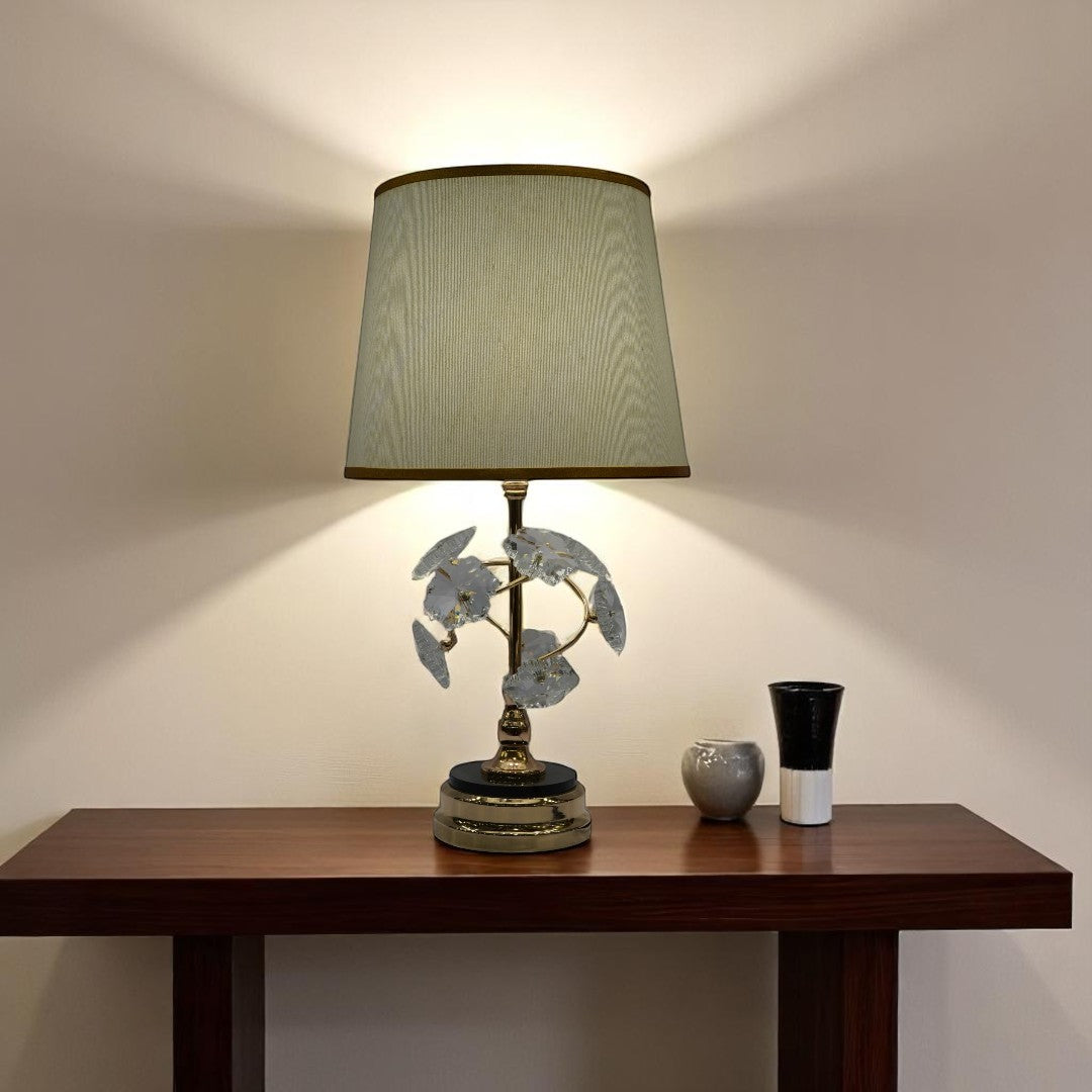 Nara Hammered Brass Side Lamp