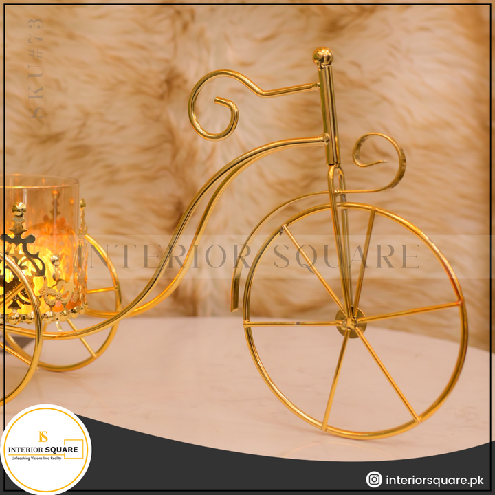 Metallic Cyclic Candle Stand