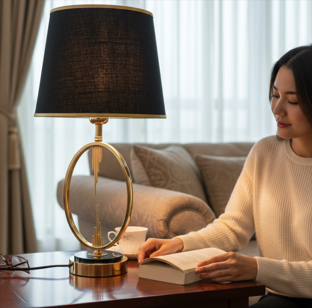 Elegant Gold Oval Ring Table Lamp