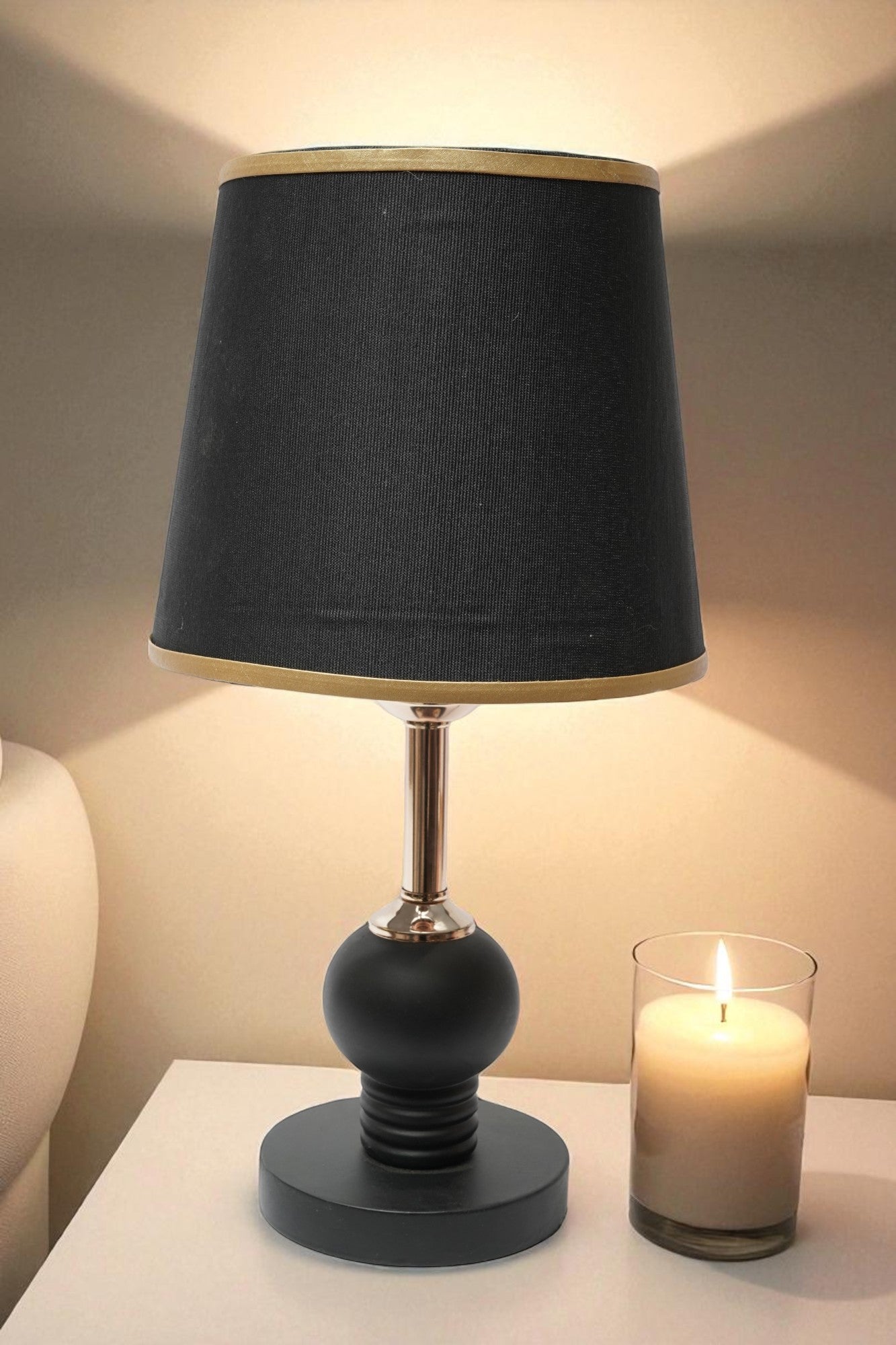 Modren  Elegance Side Table Lamp