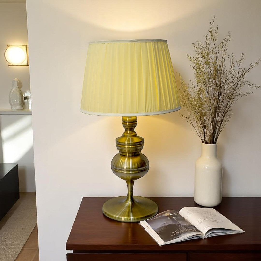 Verro Brass Accent Table Lamp