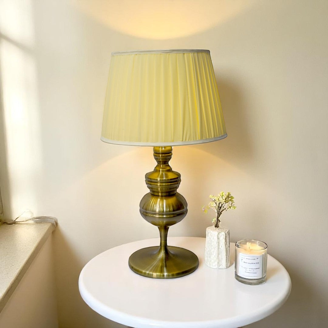 Verro Brass Accent Table Lamp