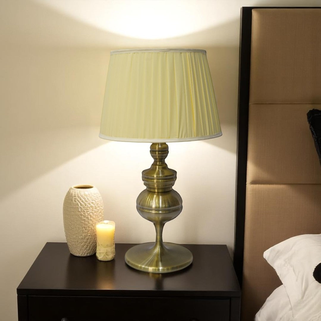 Verro Brass Accent Table Lamp