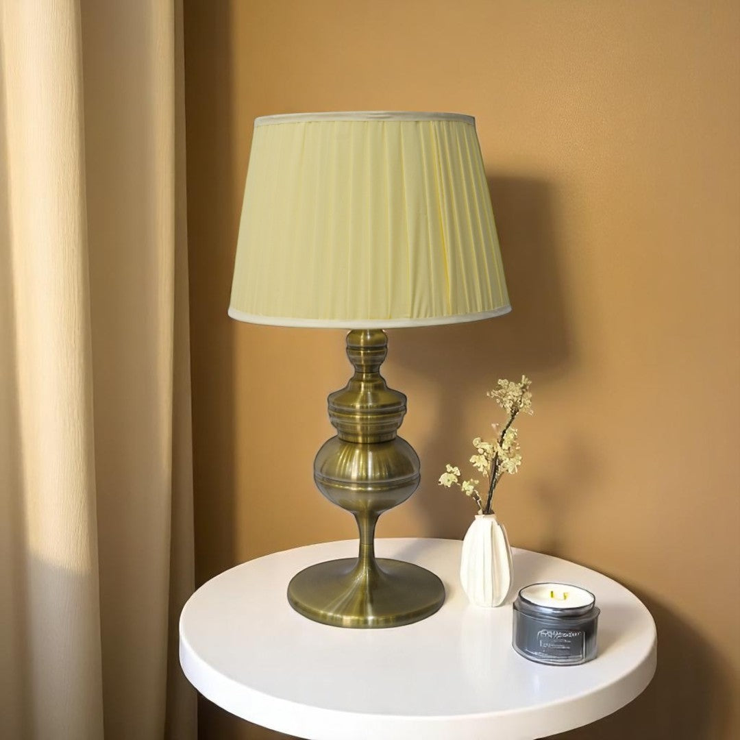 Verro Brass Accent Table Lamp