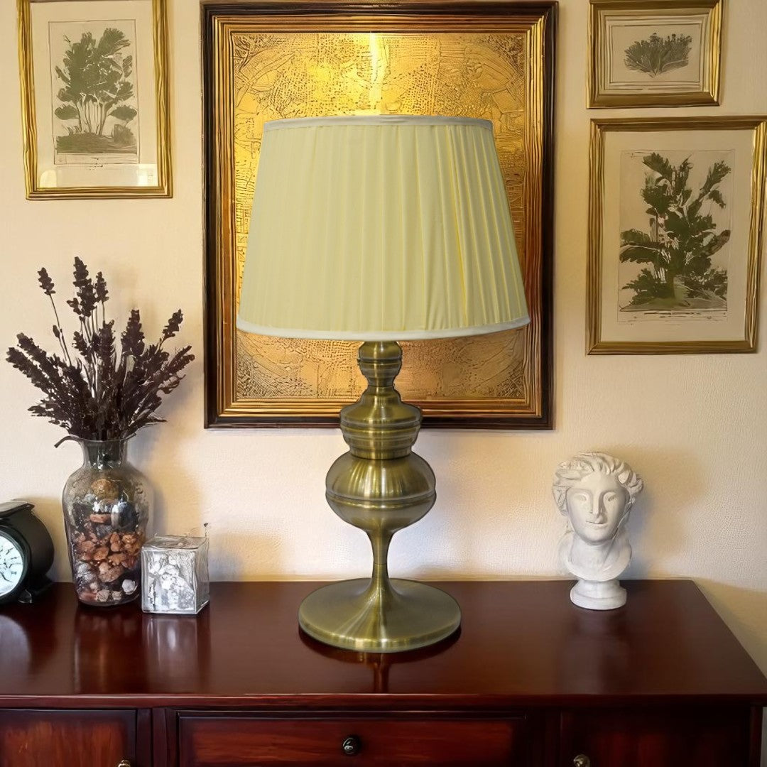 Verro Brass Accent Table Lamp