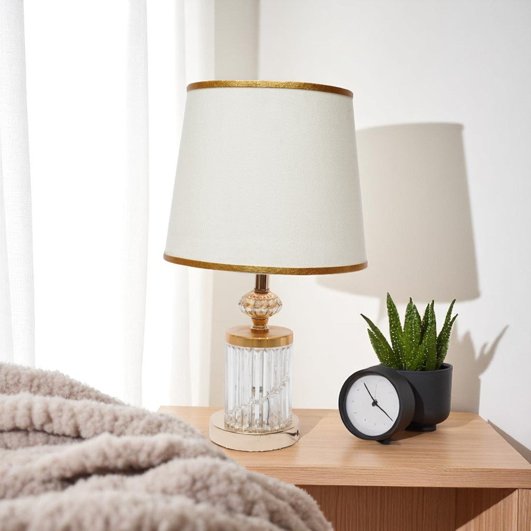 Halden Minimalist Brass Disc Lamp