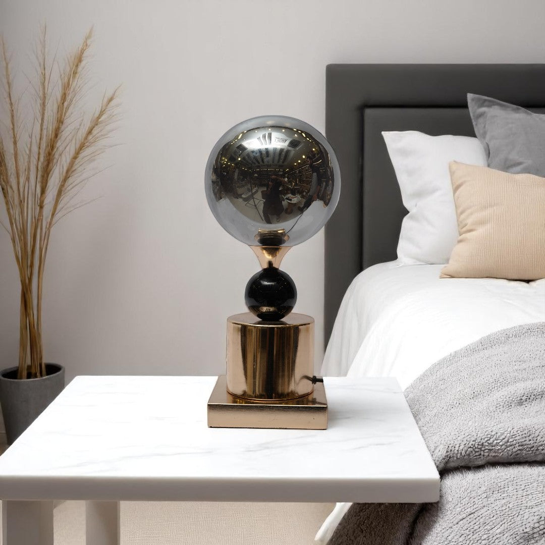 Bright Nest LED Table Lamp