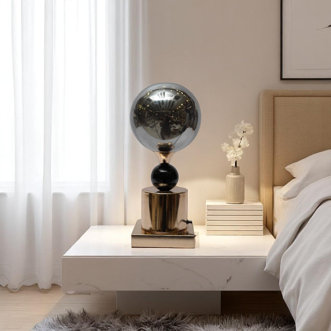 Bright Nest LED Table Lamp