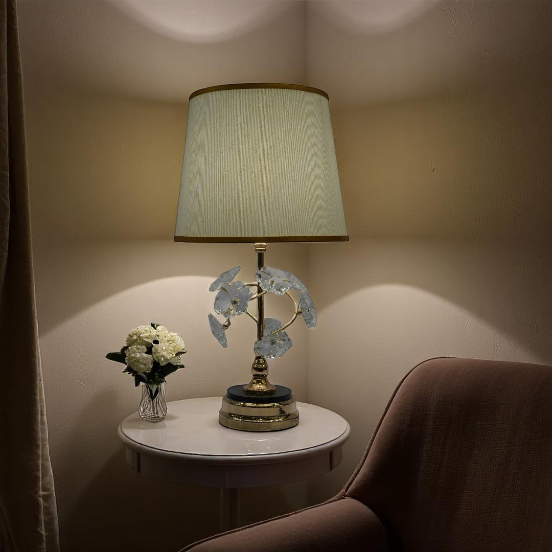 Nara Hammered Brass Side Lamp