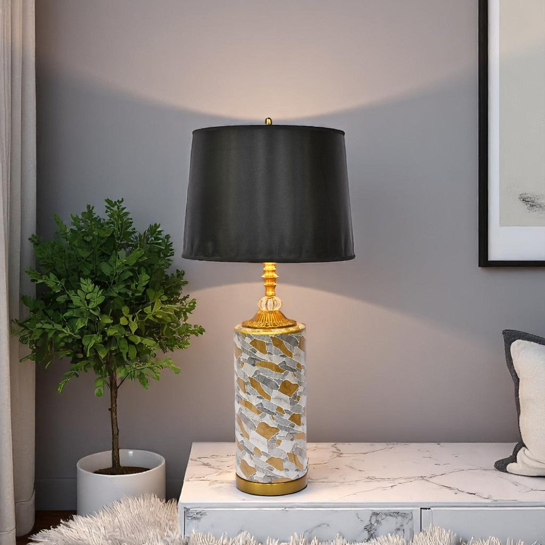 The Aureus Heirloom Lamp