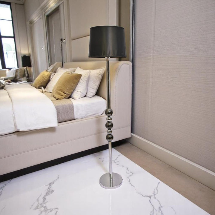 Shadow Forge – Black Metallic Floor Lamp