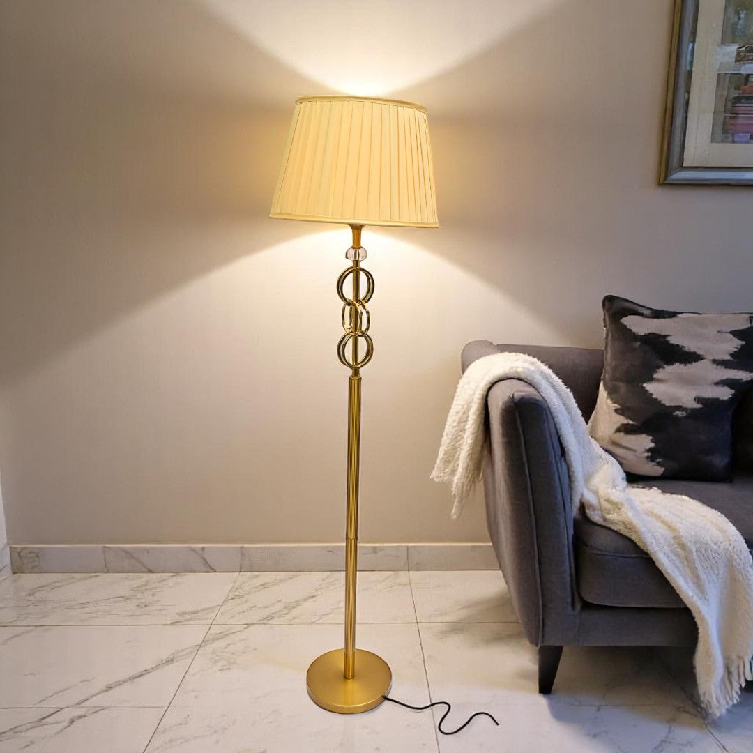 Obsidian Rise – Matte Gold Floor Lamp