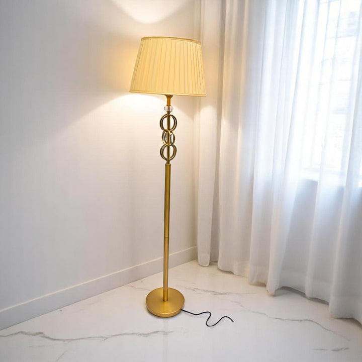 Obsidian Rise – Matte Gold Floor Lamp
