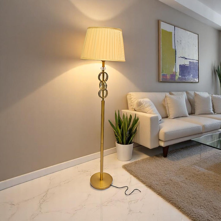 Obsidian Rise – Matte Gold Floor Lamp