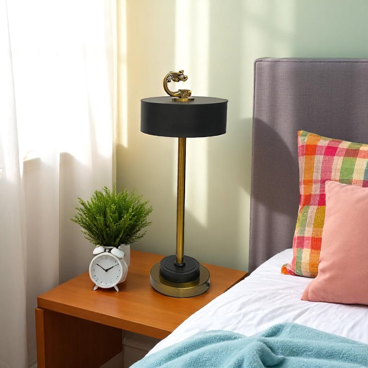 MODORA Halo Beam Metal LED Lamp