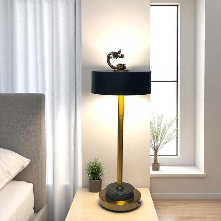 MODORA Halo Beam Metal LED Lamp