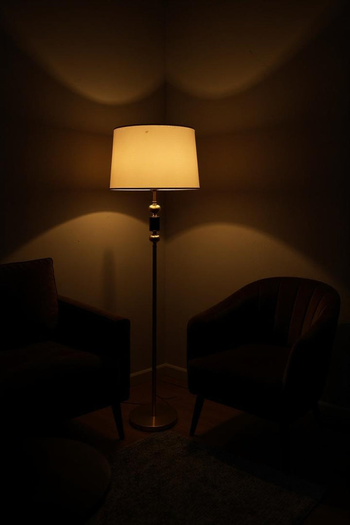 Brassline – Classic Brass Floor Lamp