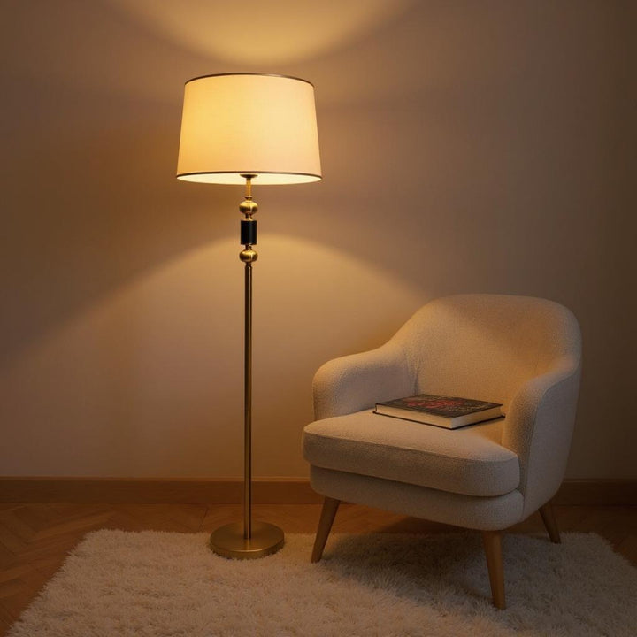 Brassline – Classic Brass Floor Lamp