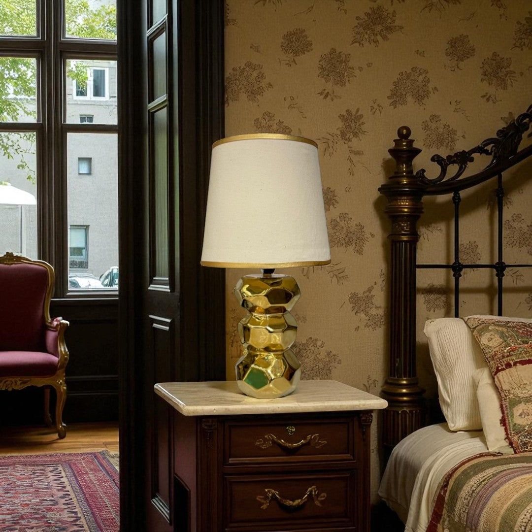 Vintage Lux Gold Ceramic Table Lamp