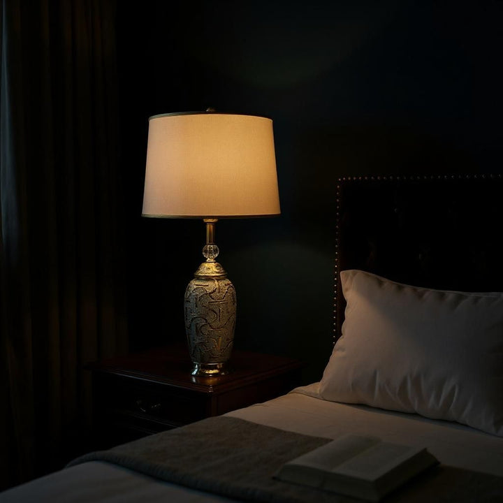 Regalia Lumière Ceramic Lamp