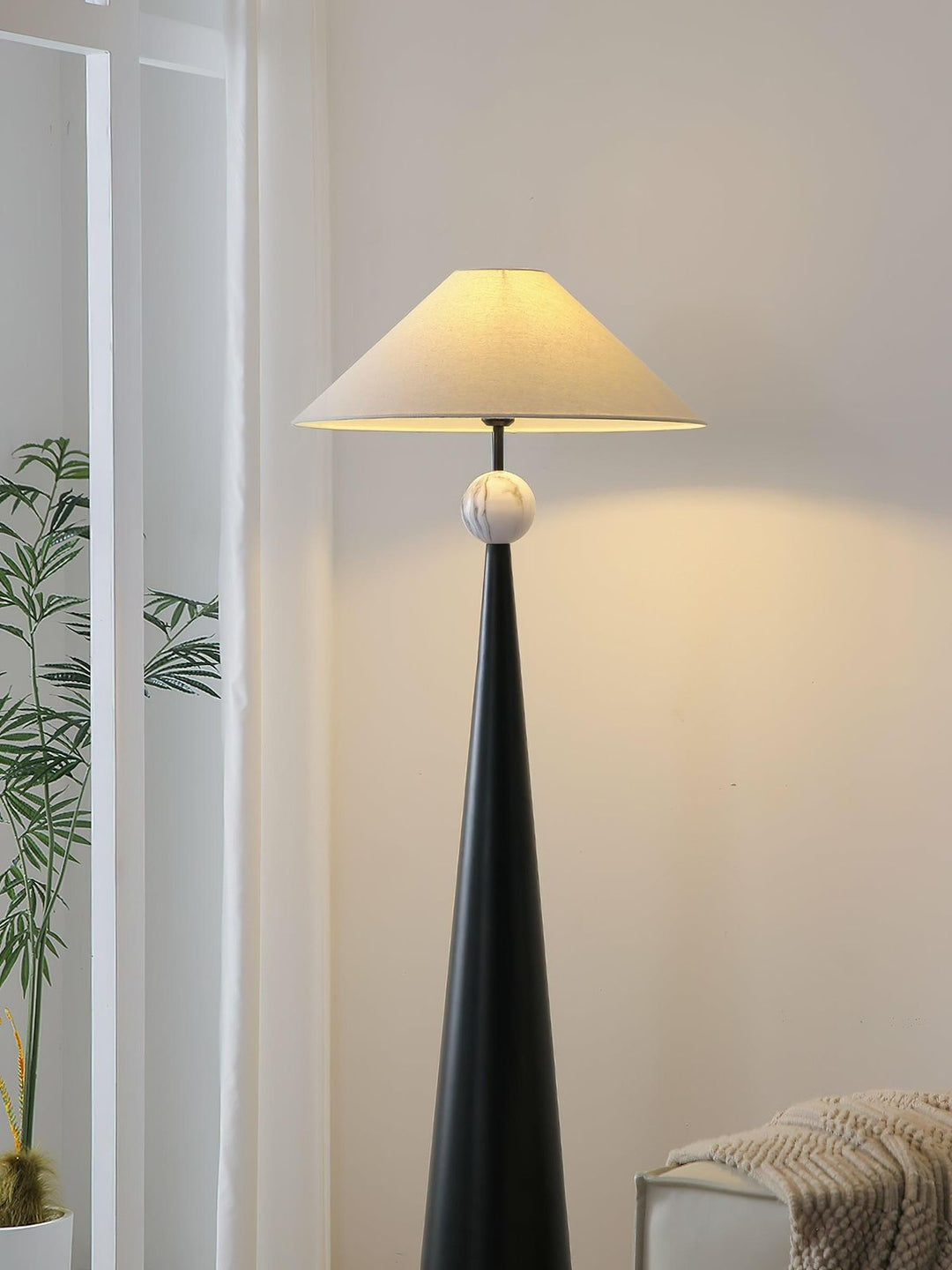 Lumos Cone Contemporary Floor Lamp