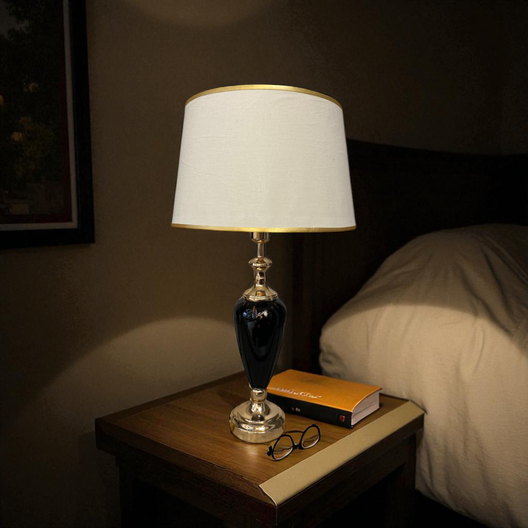 Elegant Glossy Black Ceramic Table Lamp