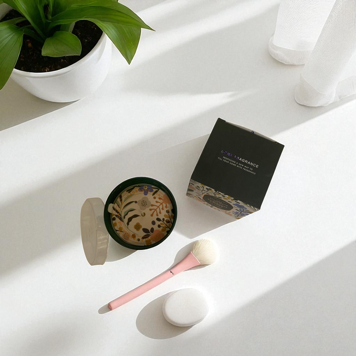 Aurora Essence Candle Collection