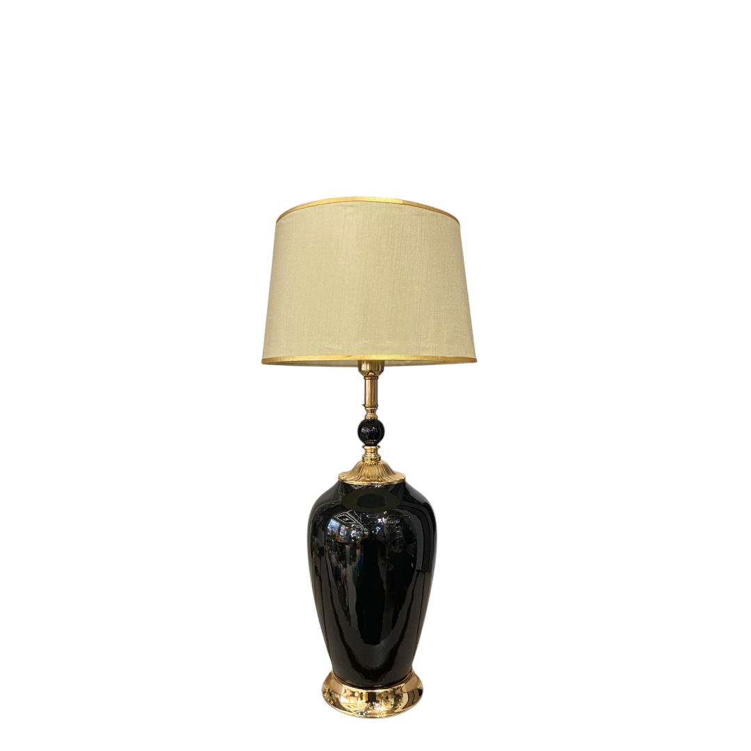 Elegant Jet-Black Porcelain Table Lamp