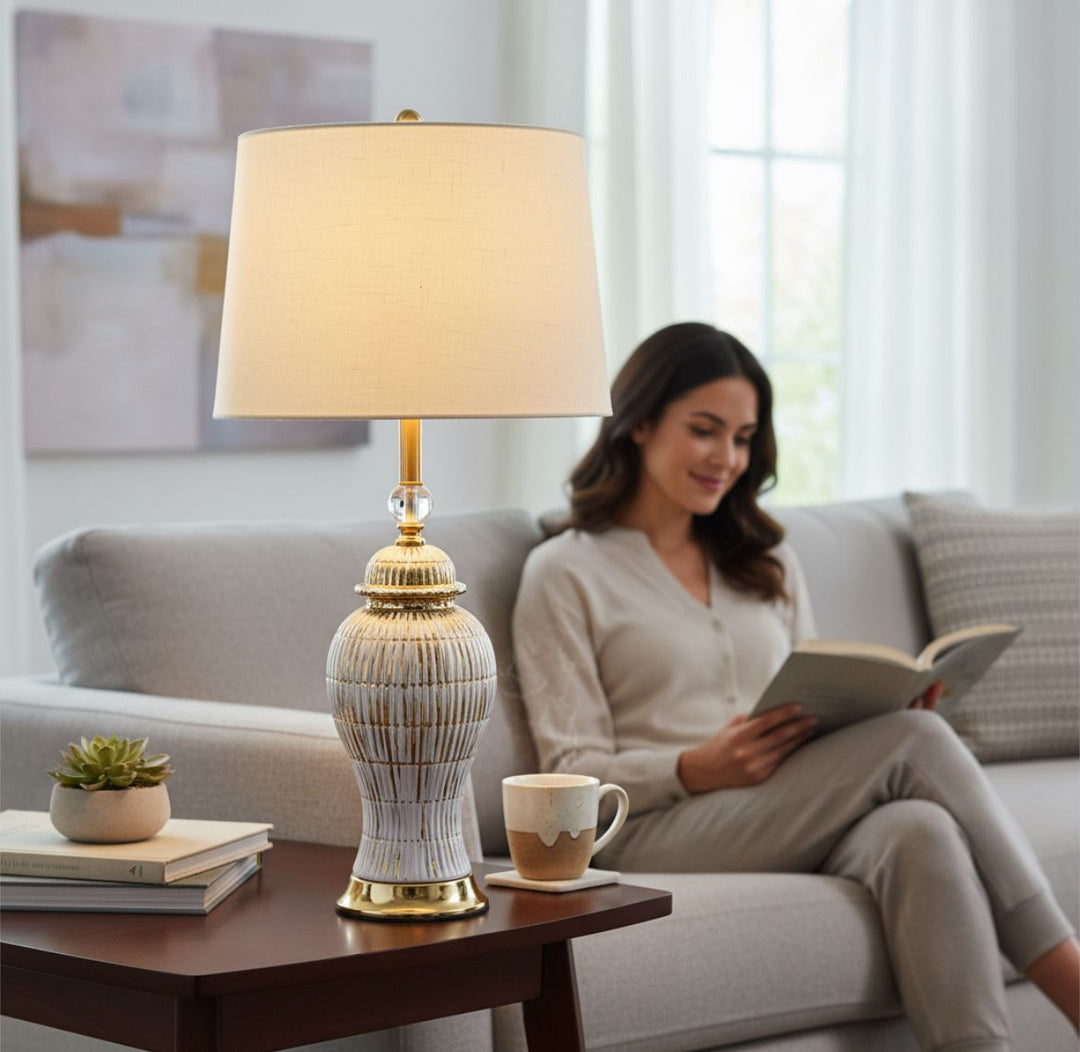 Vintage-Inspired Porcelain Table Lamp