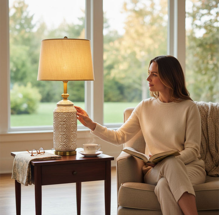 Geometric Embossed Ceramic Lamp