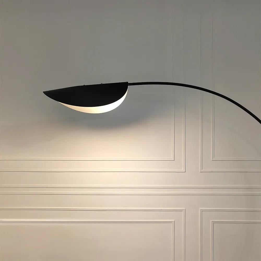 Aurelius Noir Modern LED Floor Lamp
