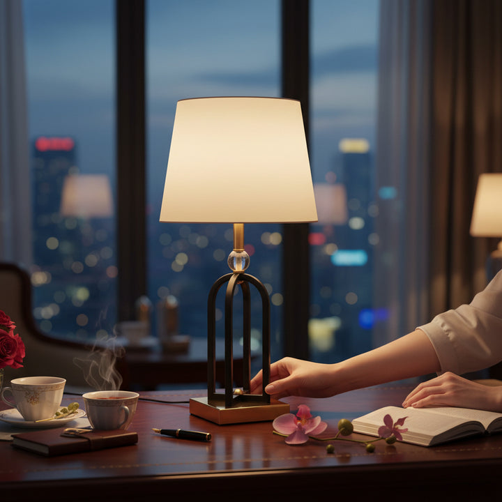 Bravura Classic Metallic Brass Side Table Lamp