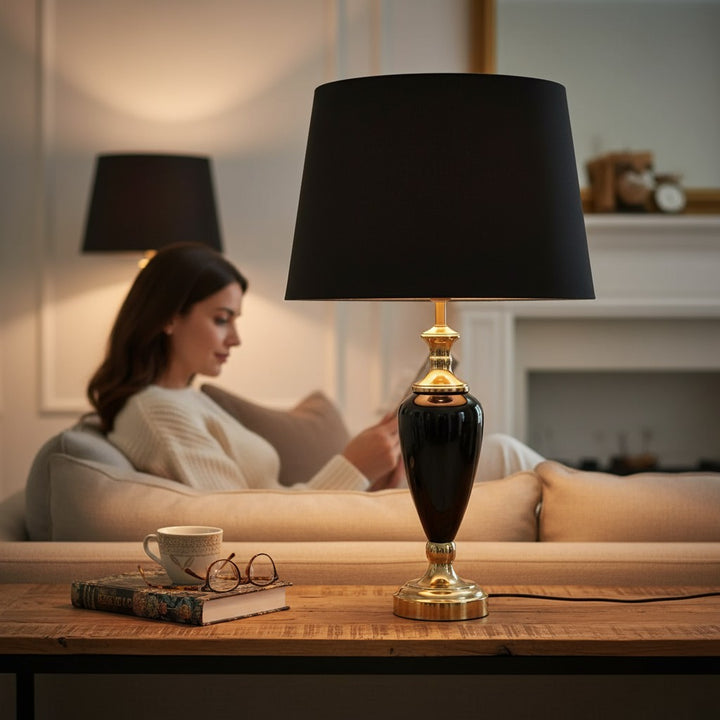 Elegant Glossy Black Ceramic Table Lamp