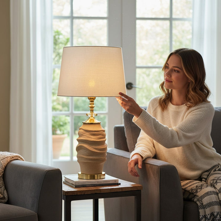 Linea Majestic Modern Ceramic Lamp