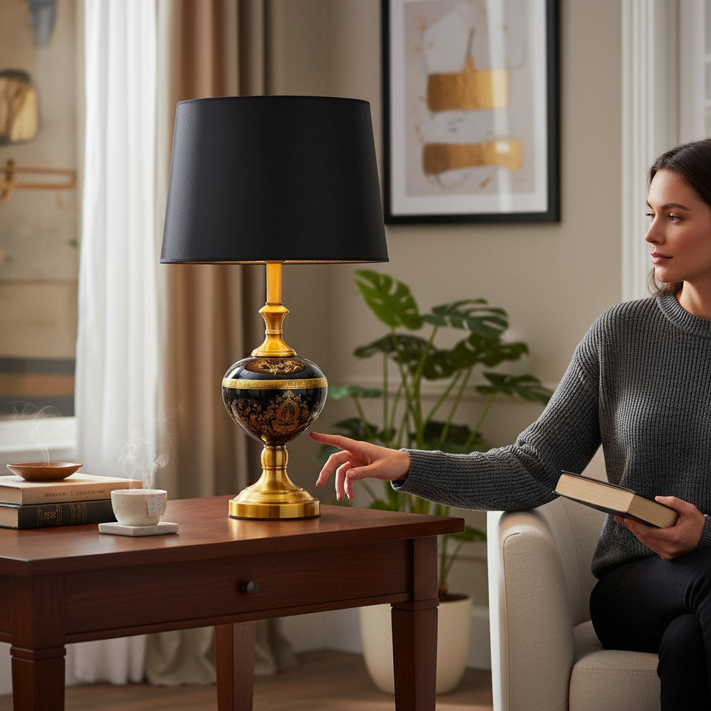 Luna Versace Pearl Ceramic Table Lamp