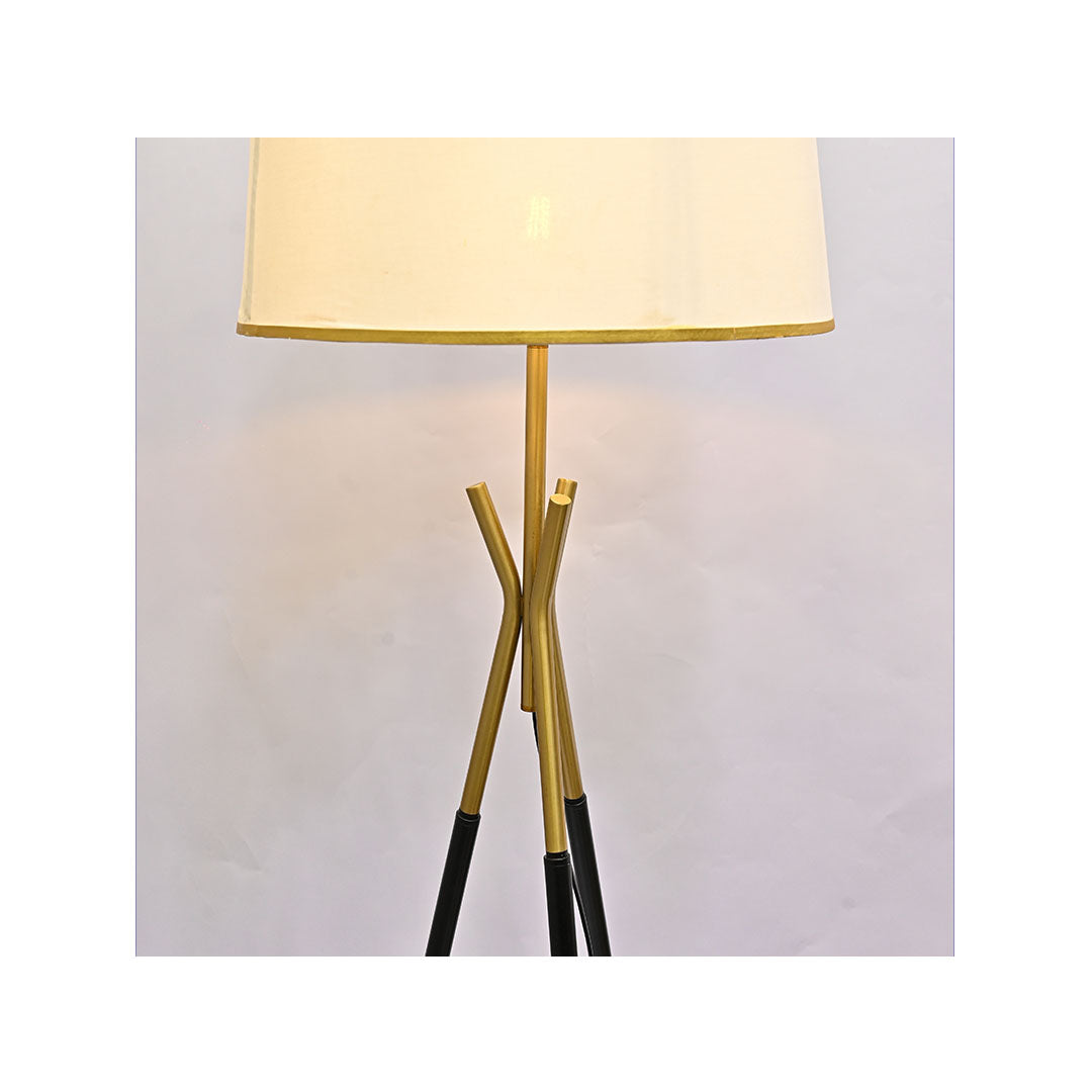 Halo Pod – Metallic Floor Lamp