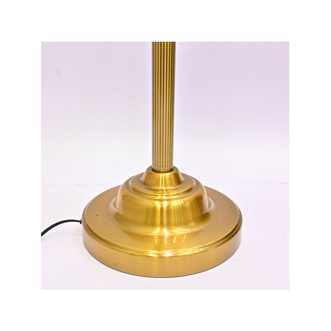 Regal Radiance – Fancy Metallic Brass Floor Lamp