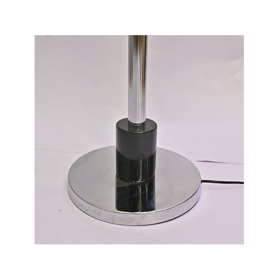 Onyx Steel – Silver Metallic Floor Lamp